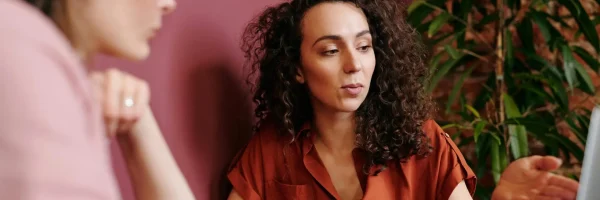 pexels-edmond-dantes-4340218